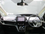 セレナ 1.2 e-POWER ハイウェイスター V 