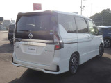 セレナ 1.2 e-POWER ハイウェイスター V 