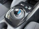 e-Pedal☆瞬時に加速するときは強く踏み込み、ゆるめればブレーキペダルを踏んだように減速し、さらに停止まで☆ストップ&ゴーを繰り返す街中で使えばイージードライビング☆