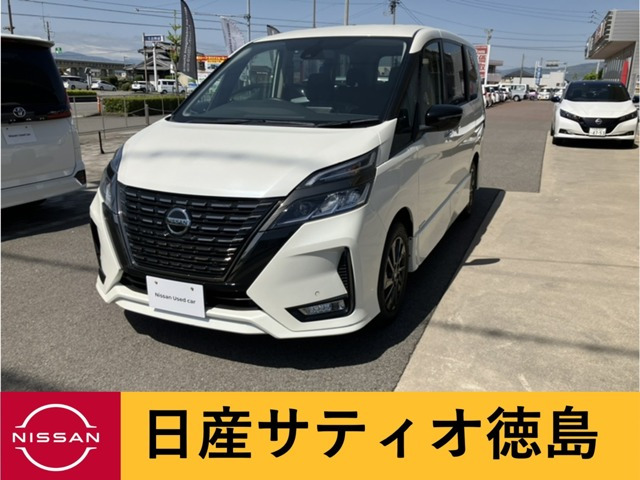 セレナ 2.0 ハイウェイスター V 