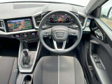 A1スポーツバック 25 TFSI アドバンスド 