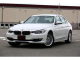 BMW 320dブルーパフォーマンス ラグジュアリー入庫しました!ディーゼルエンジン ナビ バックカメラ ETC レザーシート Bluetooth接続 装備充実の1台です!お気軽にお問い合わせください