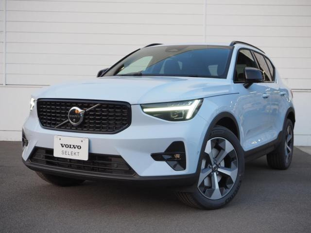 XC40 ウルトラ B4 AWD 4WD 