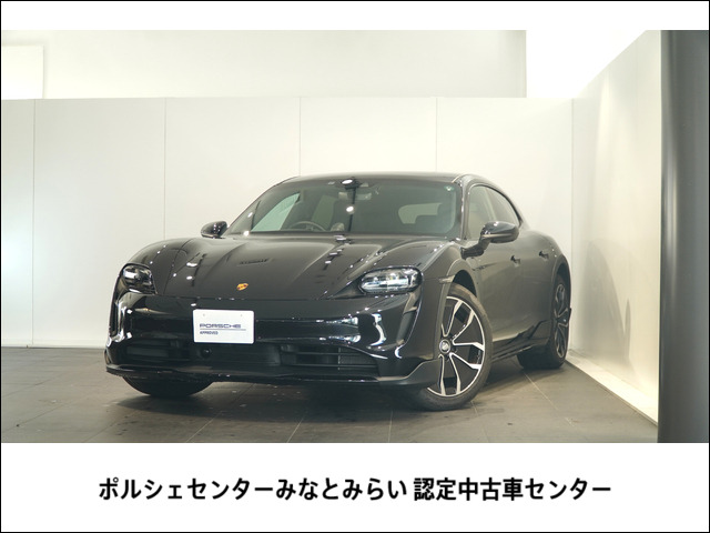 タイカンクロスツーリスモ 4S 4+1シート 4WD 
