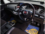 保証に関しましても、高年式車両にはメーカー保証や低年式車でも最長3年・走行無制限まで、ご用意させて頂いております(車輌によって条件が変わります。)
