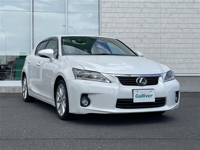 CT 200h バージョン L サンルーフ 修復歴無し