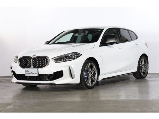 1シリーズ M135i xドライブ 4WD 