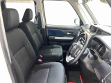 タンク 1.0 カスタム G 4WD 
