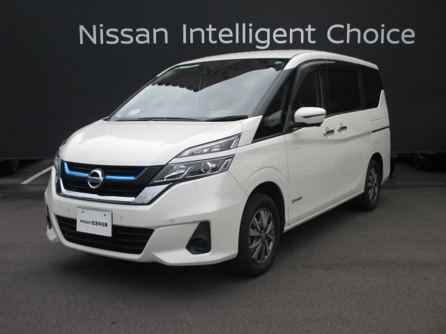 セレナ 1.2 e-POWER XV 
