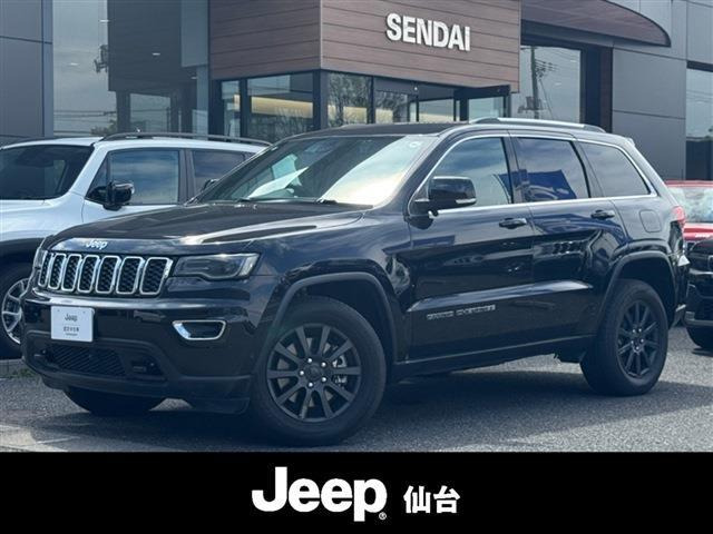 グランドチェロキー ラレード 4WD 