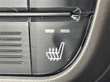気になる車はすぐにお問い合わせください!画面右側の0066から始まる無料ダイヤルからお問い合わせ下さい!専門スタッフがお車のご質問にお答えいたします!