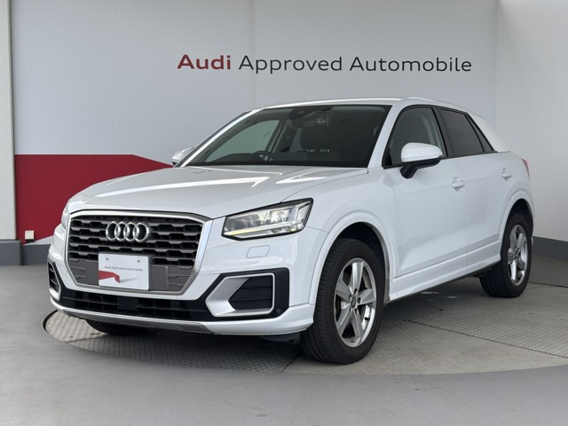 Q2 1.0 TFSI スポーツ 