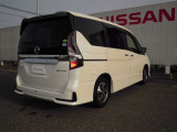 セレナ 1.2 e-POWER ハイウェイスター V 