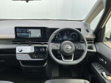 セレナ 1.4 e-POWER ハイウェイスター V 