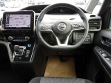 セレナ 1.2 e-POWER ハイウェイスター V 
