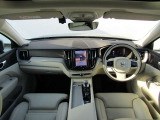 XC60 リチャージ アルティメット T6 AWD PHEV 4WD 