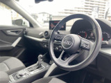 Q2 1.0 TFSI スポーツ 修復歴無し