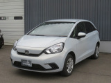 フィット  ベーシック 4WD