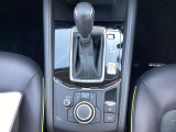 MTモード付です!MT感覚でシフトチェンジできます。MT車が少なくなってきた現在に面白さを取り入れた装備です。走る歓びを!