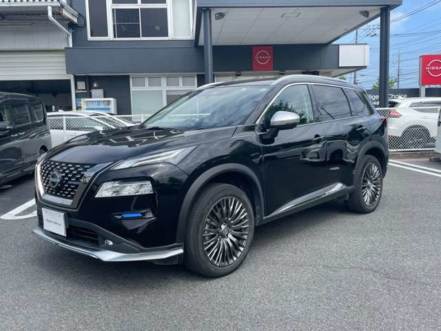 エクストレイル  1.5 AUTECH e-4ORCE 4WD