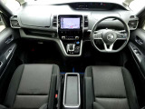 セレナ 1.2 e-POWER ハイウェイスター V 