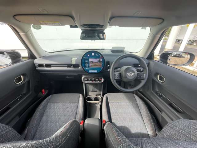 BMW MINI ミニ クーパー C DCT の中古車詳細 (2,000km, メル