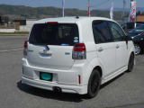 納車前には整備士がエンジンオイル交換を含む車両総点検をしてから納車となります。