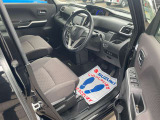 運転がしやすい、ゆとりのある室内!ぜひご来店いただきご確認くださいませ。