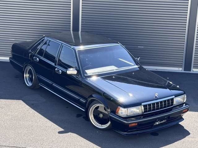 グロリアセダン 2.0 V20ツインカムターボ ブロアム 