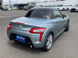 ご契約から納車まで担当営業を中心に、各スタッフ全員協力の上、迅速に進めさせていただきます。契約後車庫証明等の手続き中に、納車前車検又は点検をさせていただき、ご納車の準備をさせていただきます。