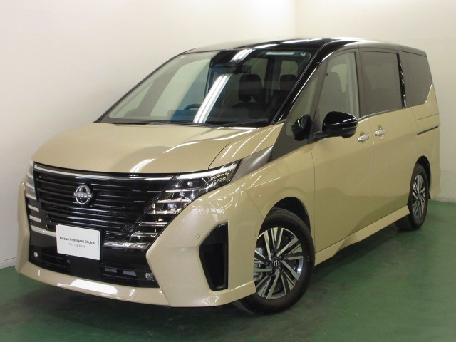 セレナ 1.4 e-POWER ルキシオン 