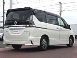 セレナ 1.2 e-POWER ハイウェイスター V 