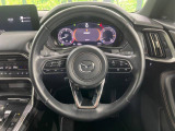 【純正革巻きステアリング】上質な革を使用することで、手にしっかり馴染みとても運転しやすいハンドルです♪