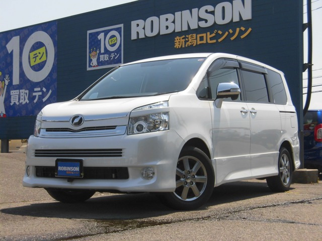 ヴォクシー 2.0 ZS 煌 