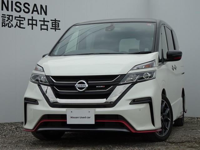 セレナ  2.0 NISMO
