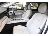 XC60 アルティメット B5 AWD 4WD 