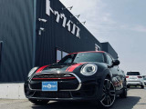 トゥウインズです!!この度は当店のお車をご覧になっていただき、誠にありがとうございます。ぜひじっくりとご検討下さい。