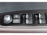 運転席パワーウインドースイッチ部です。触れる機会の多い場所こそ使用感が出ますので、ぜひチェックしてください。