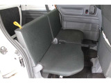 4名乗車時の後部シート