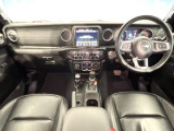 ラングラー アンリミテッド サハラ 4WD 