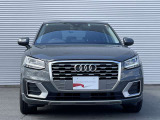 Q2 1.0 TFSI スポーツ 