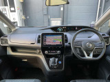 セレナ 1.2 e-POWER ハイウェイスター V 
