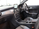 GLAクラス GLA250 4マチック スポーツ 4WD 