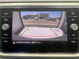 ◆駐車するときにバックガイドモニターを見ながら安心して駐車することが出来ます◆