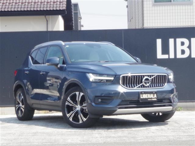 XC40 T4 AWD インスクリプション 4WD 4WD 本革シート