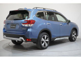 フォレスター 2.0 アドバンス 4WD 