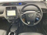 プリウス 1.8 S ツーリングセレクション ブラックエディション 