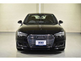 A4 2.0 TFSI クワトロ Sラインパッケージ 4WD 