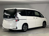 セレナ 1.2 e-POWER ハイウェイスター V 