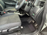 運転席の画像です。